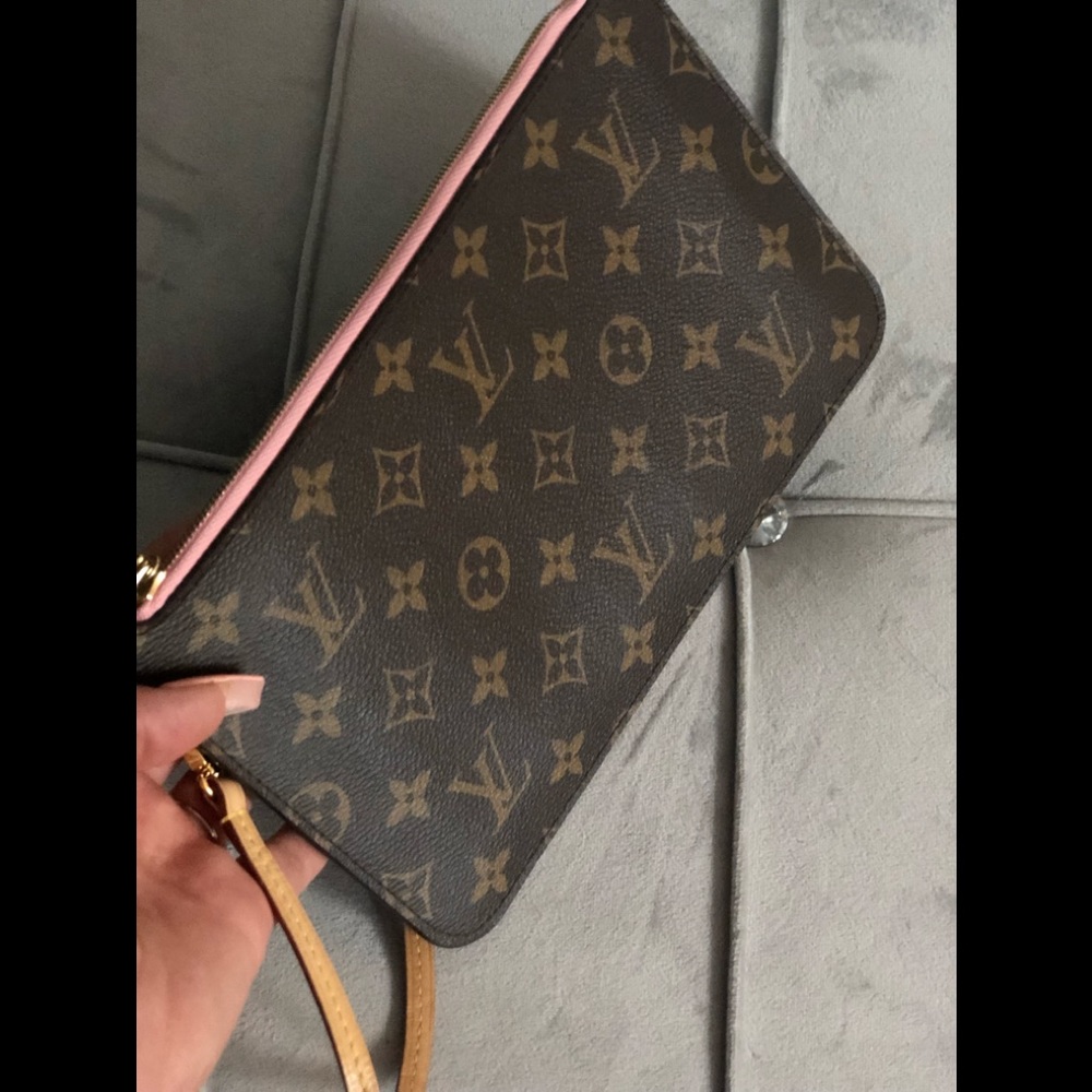 🎀RARE🎀Louis Vuitton pochette Rose Ballerine - Picture 4 of 8